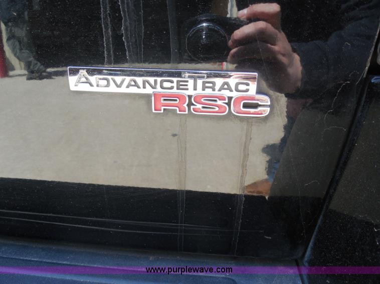 image for item H3235 2007 Ford Explorer XLT SUV