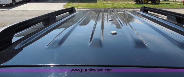 image for item H3235 2007 Ford Explorer XLT SUV