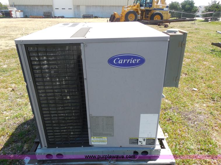 image for item H3238 Carrier AC unit