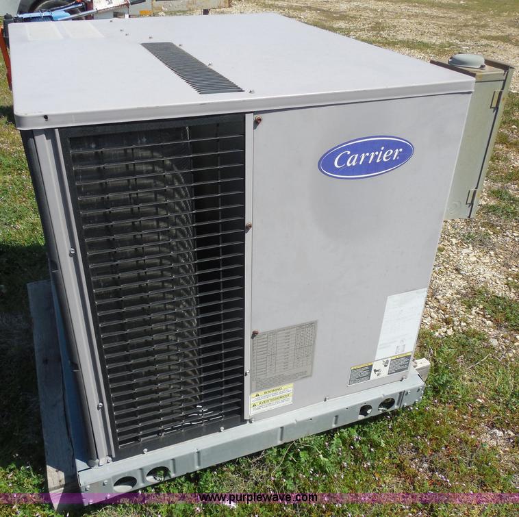 image for item H3239 Carrier AC unit