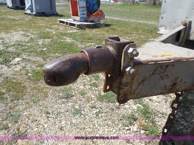 image for item H3241 CompAir Leroi 185 air compressor