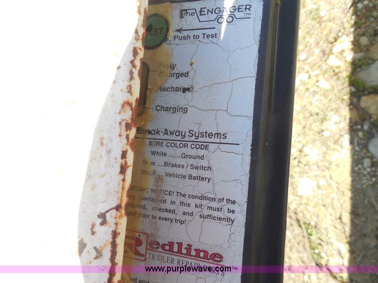 image for item H3243 1982 JFW 20' triple axle flatbed trailer