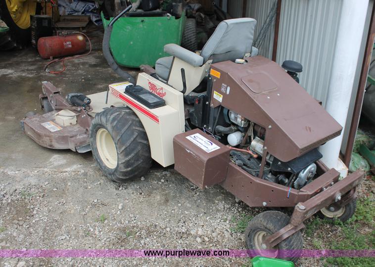 image for item H3651 Grasshopper 9280 ZTR lawn mower