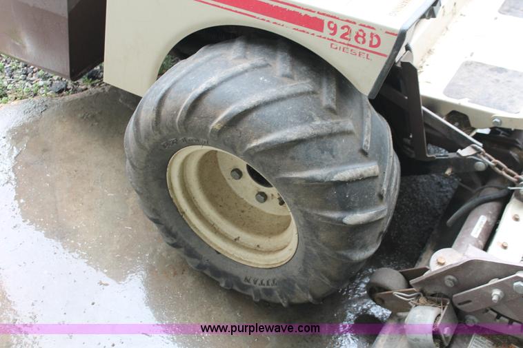 image for item H3651 Grasshopper 9280 ZTR lawn mower