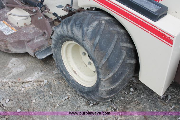 image for item H3651 Grasshopper 9280 ZTR lawn mower