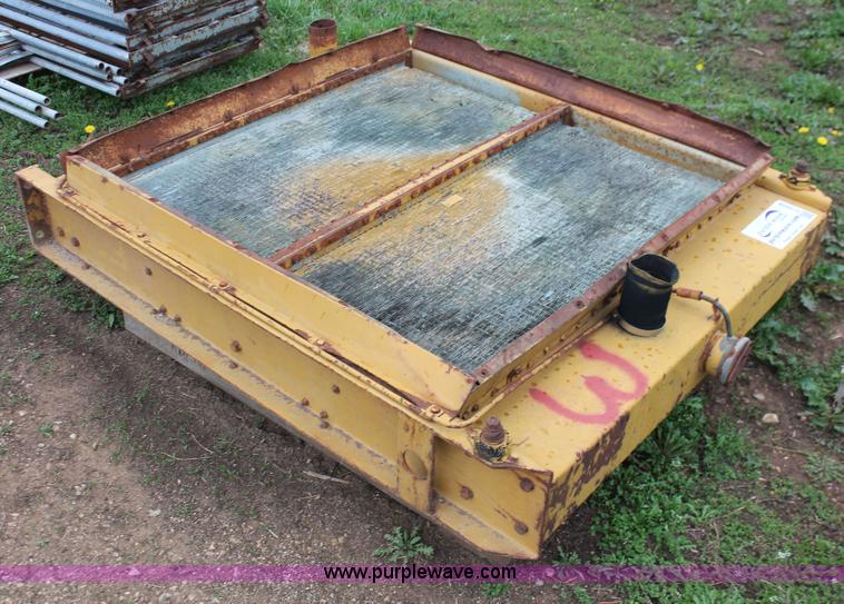 image for item H3658 4' x 4' x 1' radiator