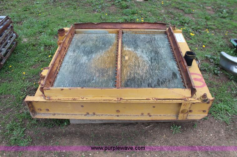 image for item H3658 4' x 4' x 1' radiator