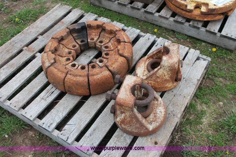 image for item H3659 Ford wheel weight set and Case hub set