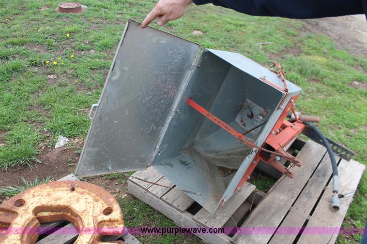 image for item H3661 Cyclone seeder