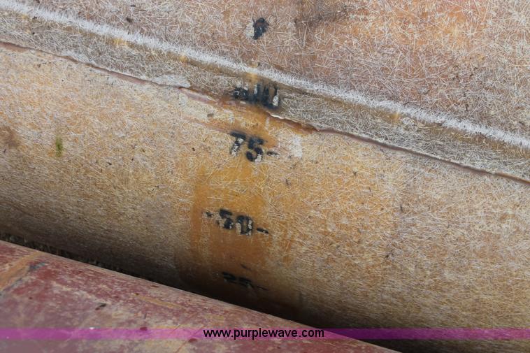 image for item H3669 (2) tanks