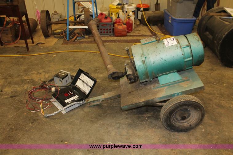 image for item H3671 Onan 15UT generator