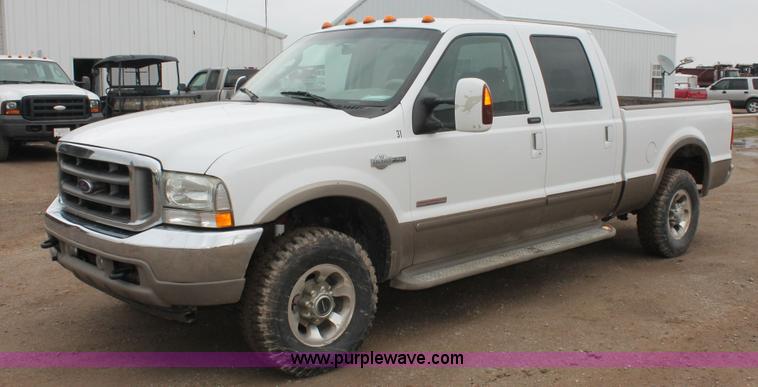 image for item H3675 2004 Ford F250 King Ranch Crew Cab pickup truck