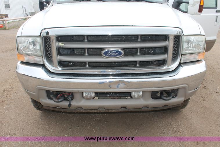 image for item H3675 2004 Ford F250 King Ranch Crew Cab pickup truck