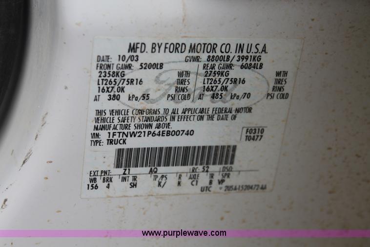 image for item H3675 2004 Ford F250 King Ranch Crew Cab pickup truck