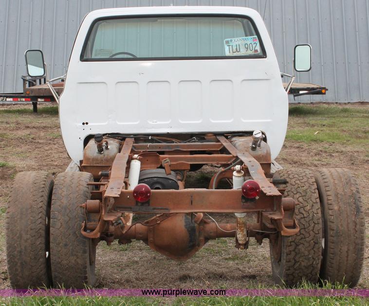 image for item H3692 1981 Chevrolet C30 Custom Deluxe cab and chassis