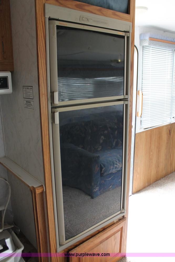 image for item H3697 1997 Sierra camper