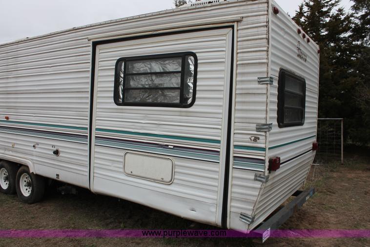 image for item H3697 1997 Sierra camper
