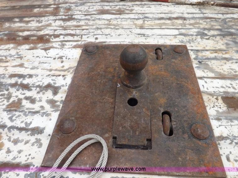 image for item H7198 2001 GMC Sierra 2500HD Extended Cab pickup truck