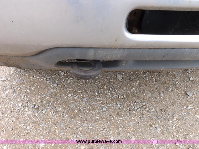 image for item H7198 2001 GMC Sierra 2500HD Extended Cab pickup truck