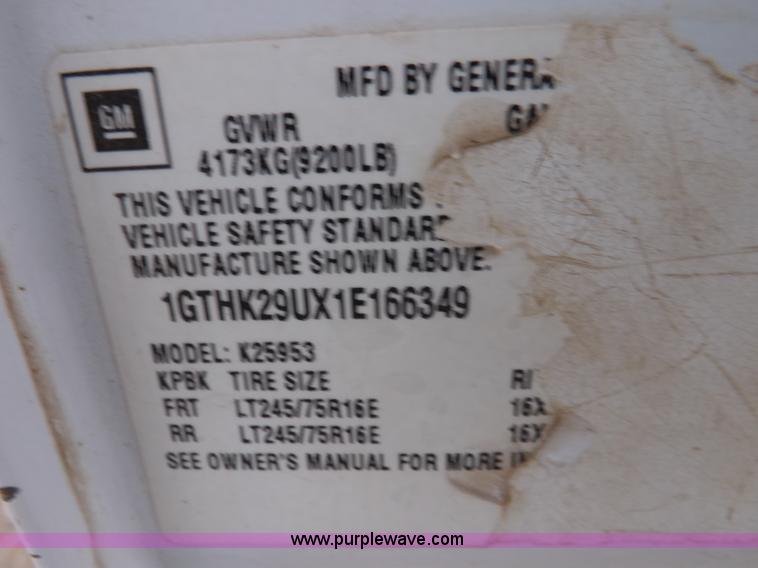 image for item H7198 2001 GMC Sierra 2500HD Extended Cab pickup truck