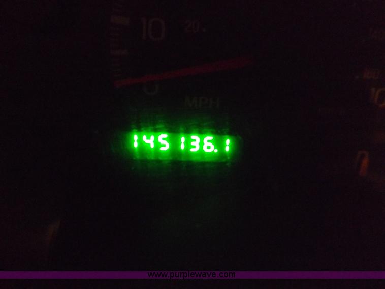 image for item H7202 2000 Ford F150 XLT SuperCab pickup truck