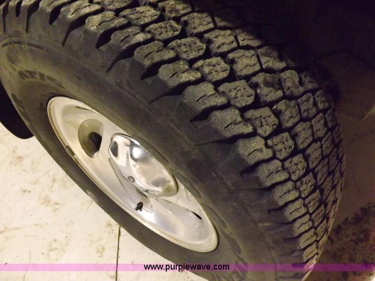 image for item H7202 2000 Ford F150 XLT SuperCab pickup truck