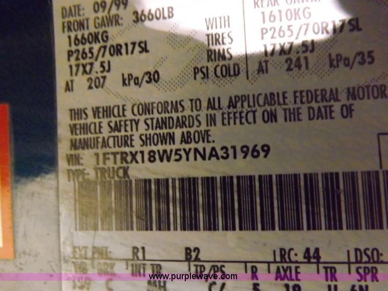 image for item H7202 2000 Ford F150 XLT SuperCab pickup truck