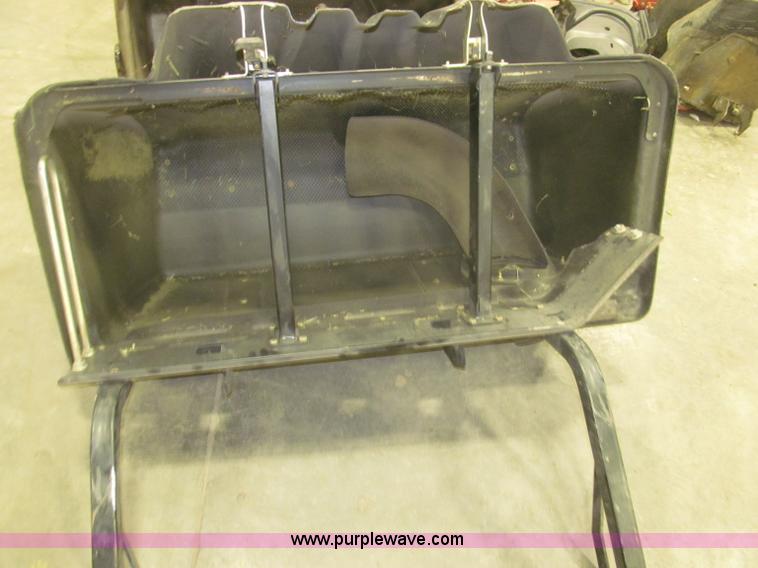 image for item K9716 Assorted lawn equipment and accessories