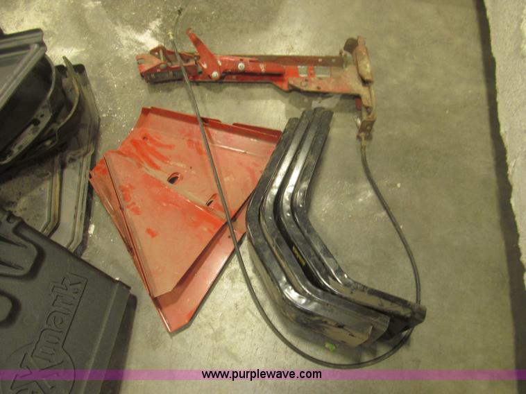 image for item K9716 Assorted lawn equipment and accessories