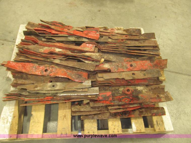 image for item K9716 Assorted lawn equipment and accessories