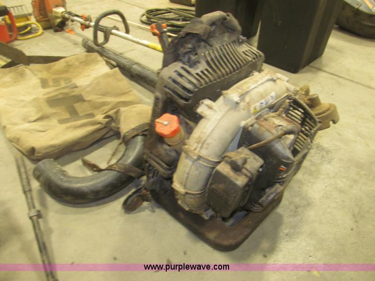 image for item K9716 Assorted lawn equipment and accessories