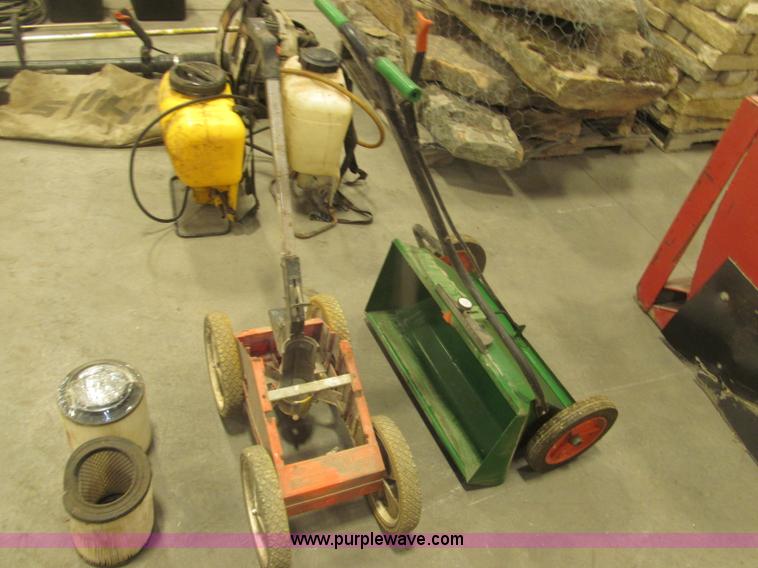 image for item K9716 Assorted lawn equipment and accessories