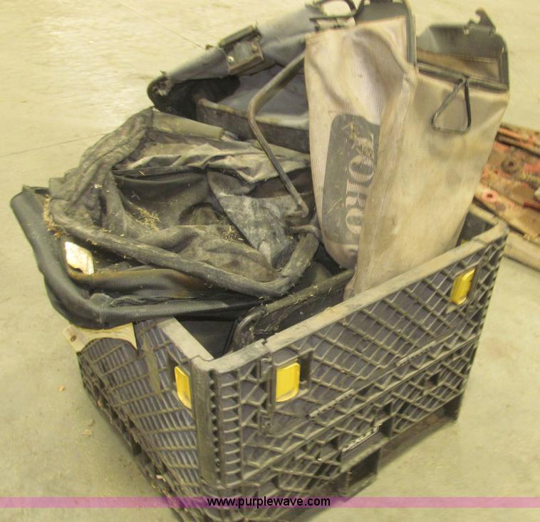 image for item K9716 Assorted lawn equipment and accessories