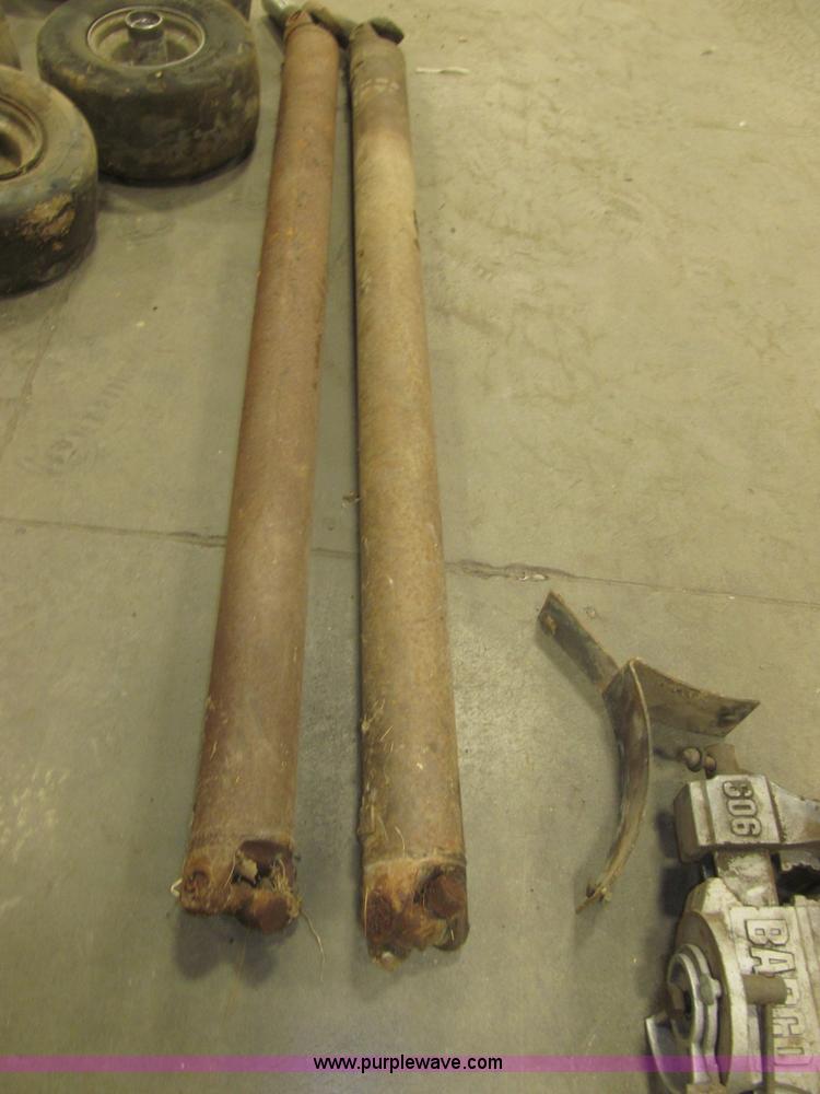 image for item K9716 Assorted lawn equipment and accessories