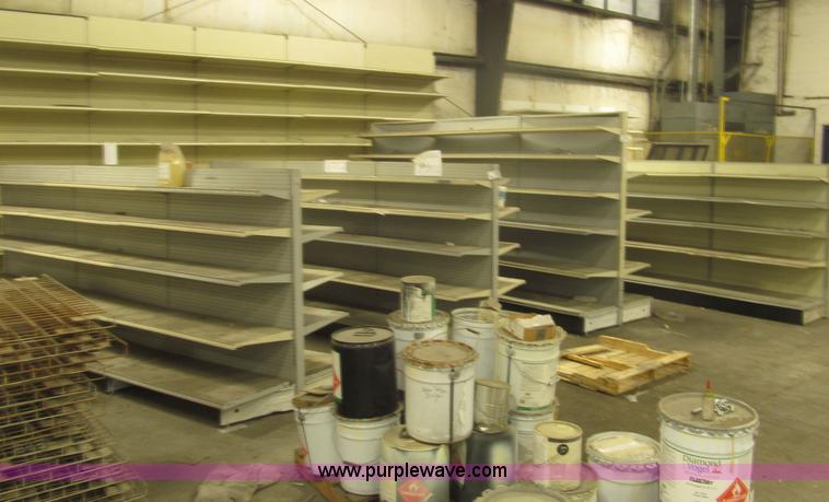 image for item K9717 Metal shelving and gondolas