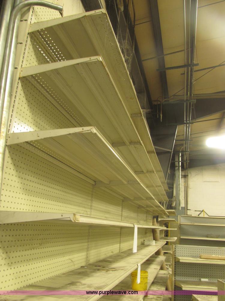 image for item K9717 Metal shelving and gondolas