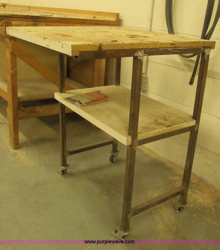 image for item K9718 Workbenches