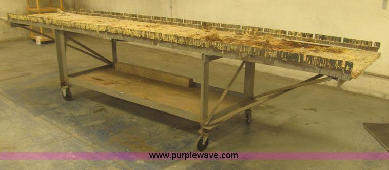 image for item K9718 Workbenches