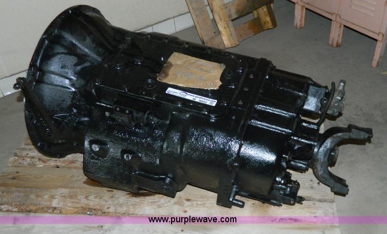 image for item W9052 Eaton 18-7-18B transmission