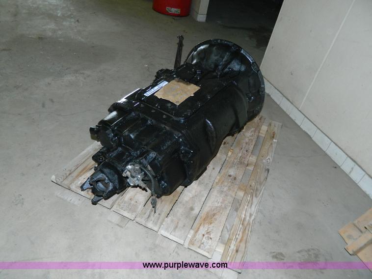 image for item W9052 Eaton 18-7-18B transmission