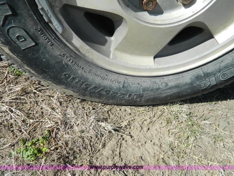 image for item W9117 1992 Chevrolet 1500 pickup truck