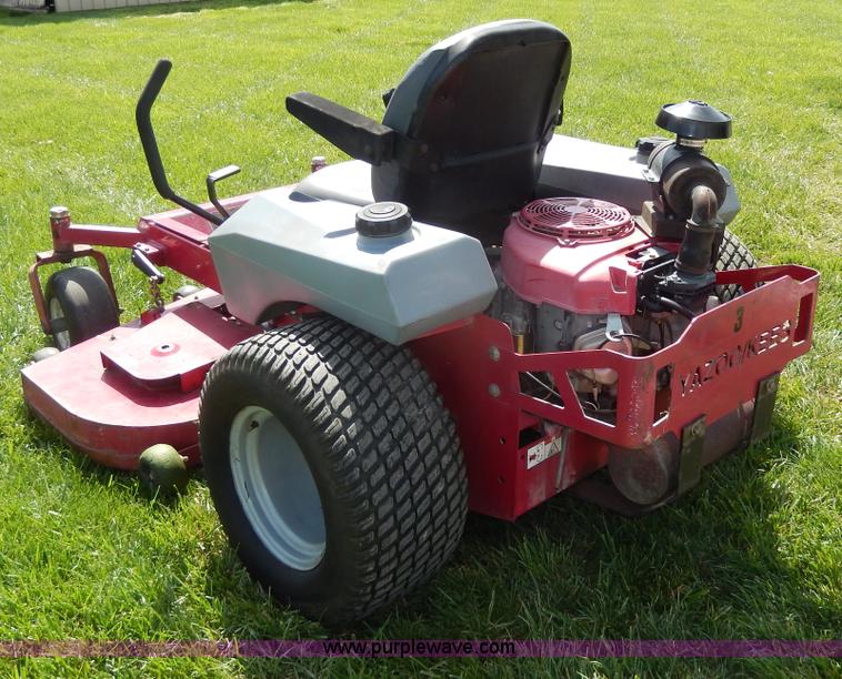 image for item W9881 2004 Yazoo/Kees ZTR lawn mower