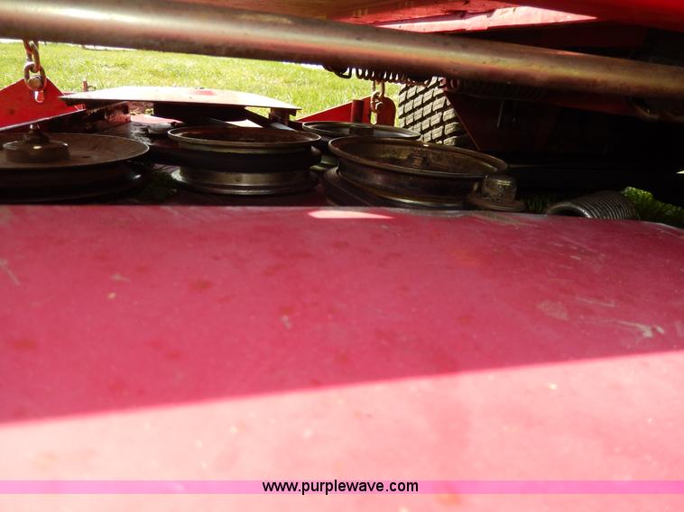 image for item W9881 2004 Yazoo/Kees ZTR lawn mower