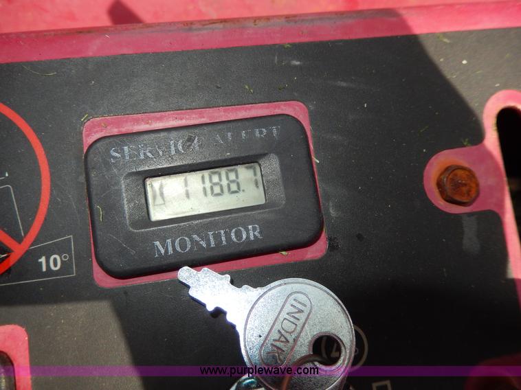 image for item W9881 2004 Yazoo/Kees ZTR lawn mower