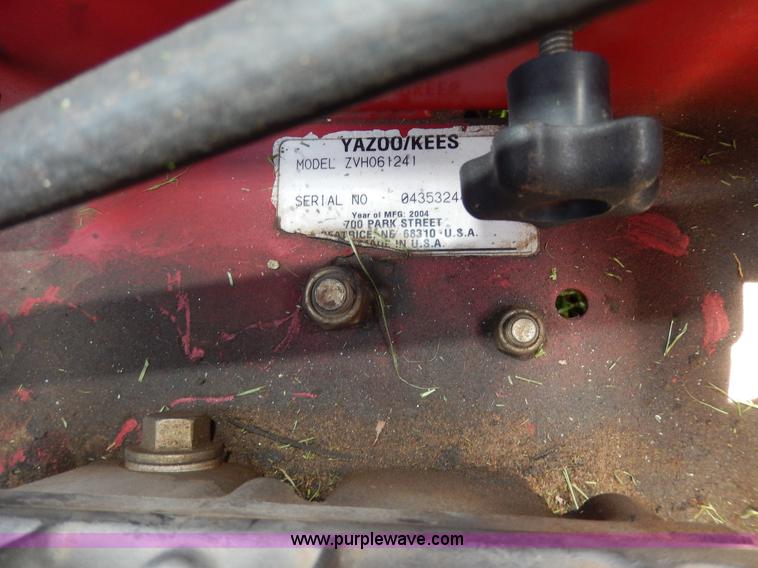 image for item W9881 2004 Yazoo/Kees ZTR lawn mower