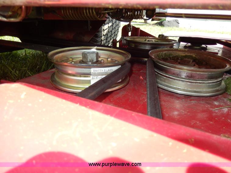 image for item W9881 2004 Yazoo/Kees ZTR lawn mower