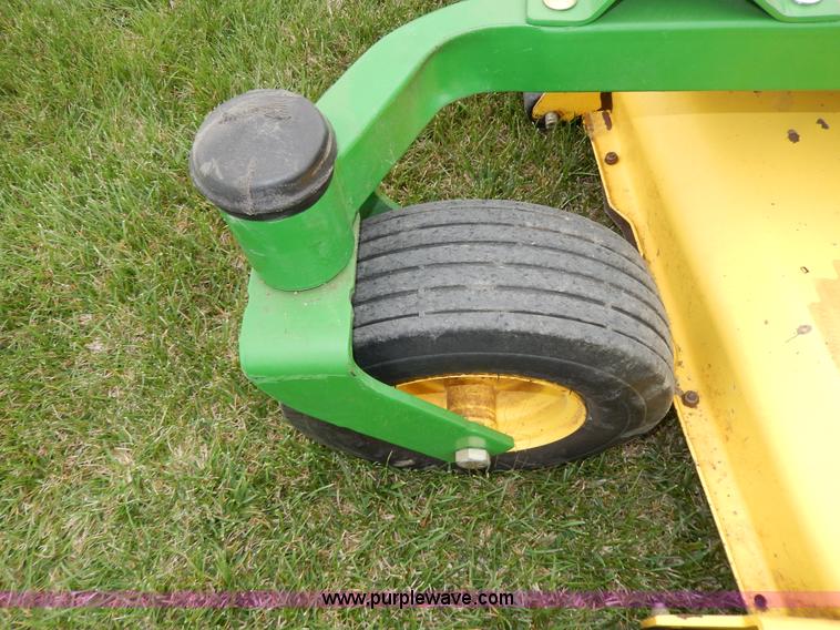 image for item W9923 John Deere Z465 ZTR mower
