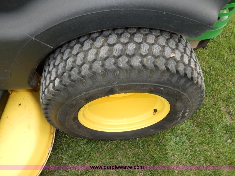 image for item W9923 John Deere Z465 ZTR mower