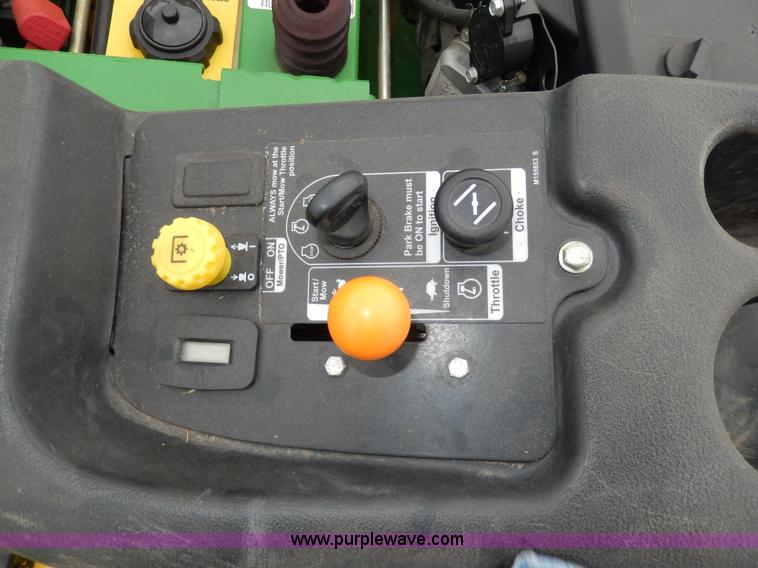 image for item W9923 John Deere Z465 ZTR mower