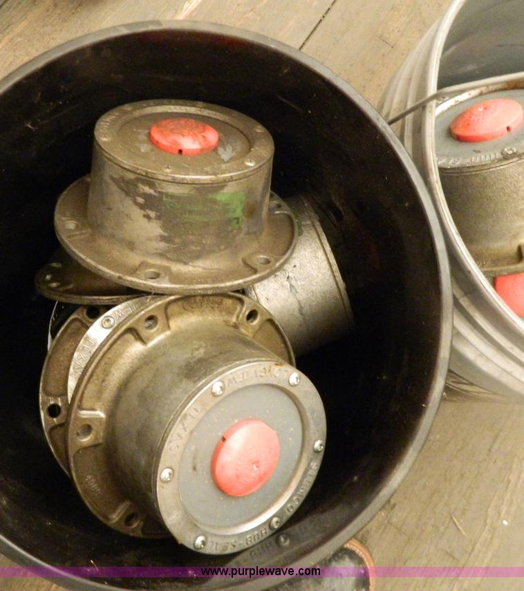 image for item Y9310 Assorted hub seals